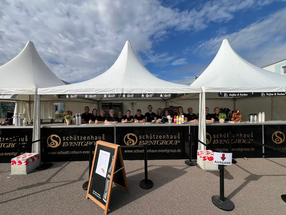 Das Serviceteam der AllinOne Eventagentur bereit für den Einsatz
